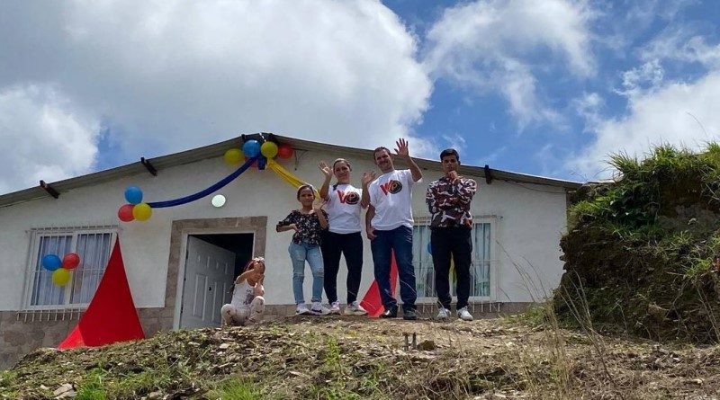 Jueves de vivienda | GMVV entrega hogares a agricultores de Miranda