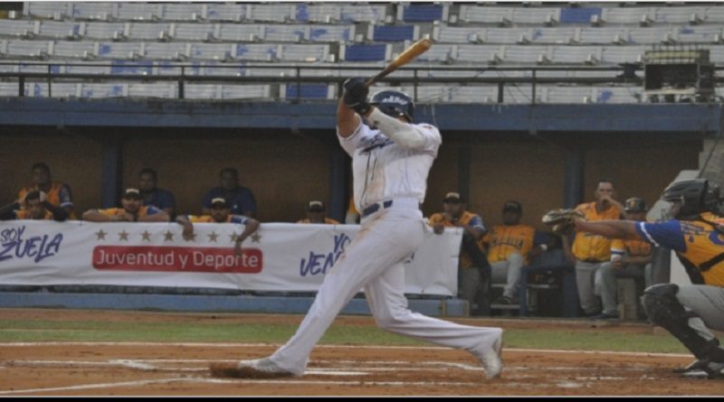 Marineros extiende su racha ganadora en la LMBP