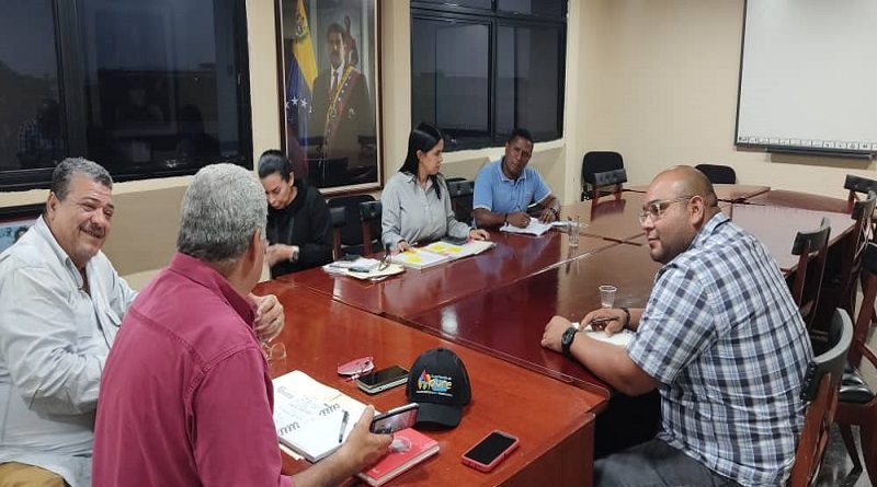 Nueva alianza entre Uraplast y Gobernación de Apure impulsará el sector construcción