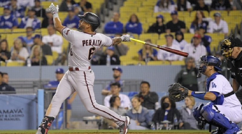 David Peralta conecta su quinto cuadrangular de la temporada