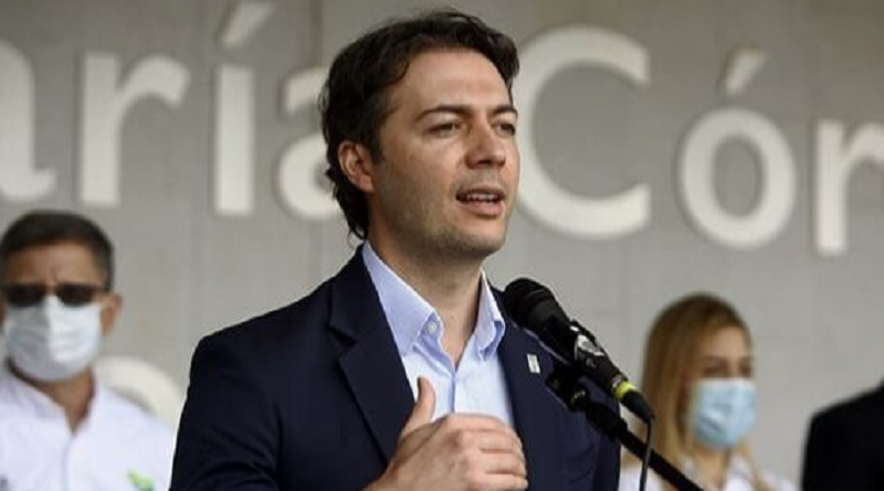 Procuraduría de Colombia suspende al alcalde de Medellín