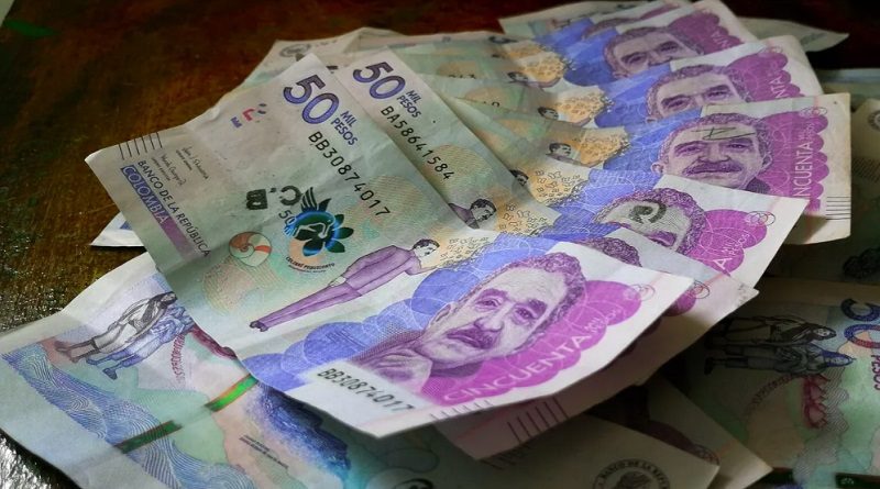 Central obrera de Colombia propone renegociar el salario mínimo para enfrentar la inflación creciente