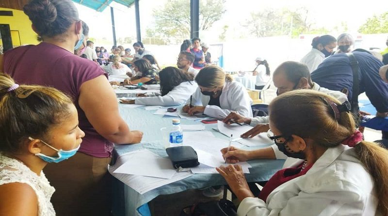 Aragueños reciben atención especializada en salud
