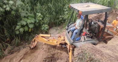 Realizan labores de saneamiento a 104 metros lineales del río Turmero en Aragua