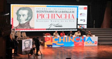 G/D Frank Zurita: Coloquio Internacional del Bicentenario de la Batalla de Pichincha evidenció la historia en común de nuestros pueblos