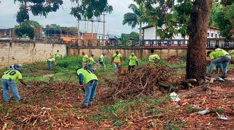 Realizan operativos de limpieza en hospitales de Carabobo