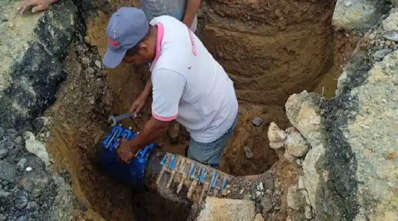 Hidrocapital reparó tubería de agua potable en Charallave