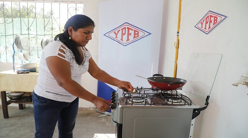 Prevén invertir 400 millones de bolivianos en proyectos de gas domiciliario﻿