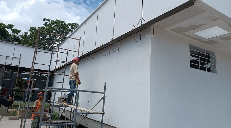 Supervisan obra de nueva oficina de migración en Amazonas