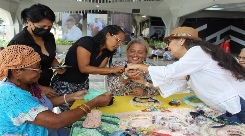 Con éxito se desarrolló Encuentro de Tejedores en Maracay