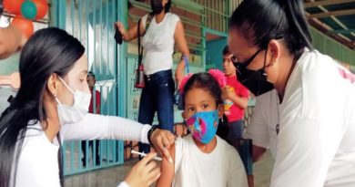 Jornadas de vacunación se mantienen en escuelas de Valle de la Pascua