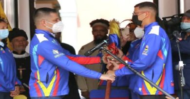 Elvismar Rodríguez y Yohandri Granado son los abanderados de la delegación que asistirá a Juegos Deportivos Valledupar