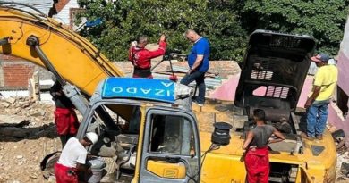 Atienden zonas en condiciones de riesgo tras fuertes precipitaciones en Caracas