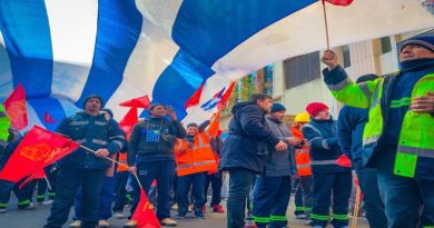 Constructores uruguayos protestan con un paro general
