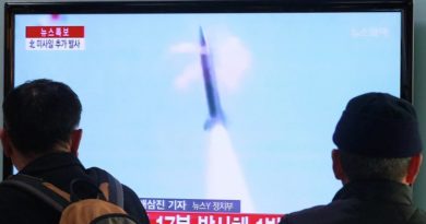Corea del Norte lanza ocho misiles balísticos al mar de Japón