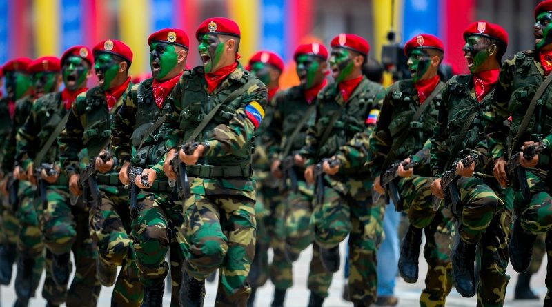 Jefe de Estado felicita al Ejército Bolivariano en su día
