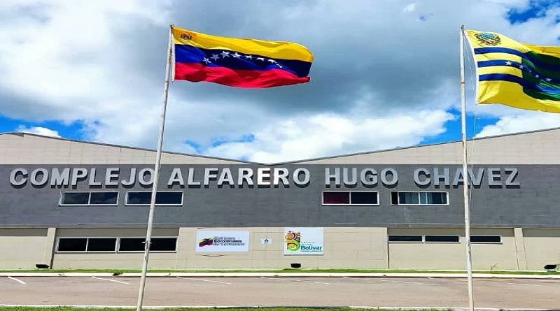 Reinauguran Complejo Alfarero Hugo Chávez en Bolívar