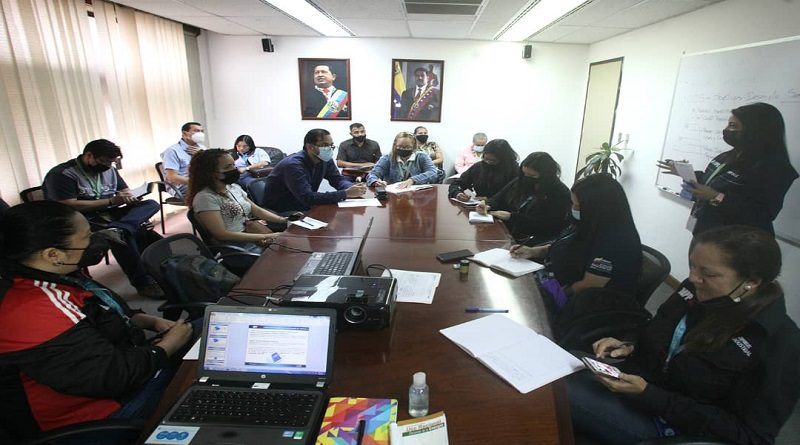 Inicia 3er. curso de Indicadores de Eficiencia Energética Alternativas en Caracas