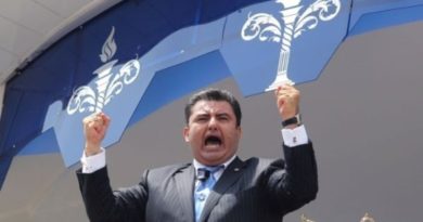 Condenan a 16 años de prisión a líder religioso mexicano por abuso sexual