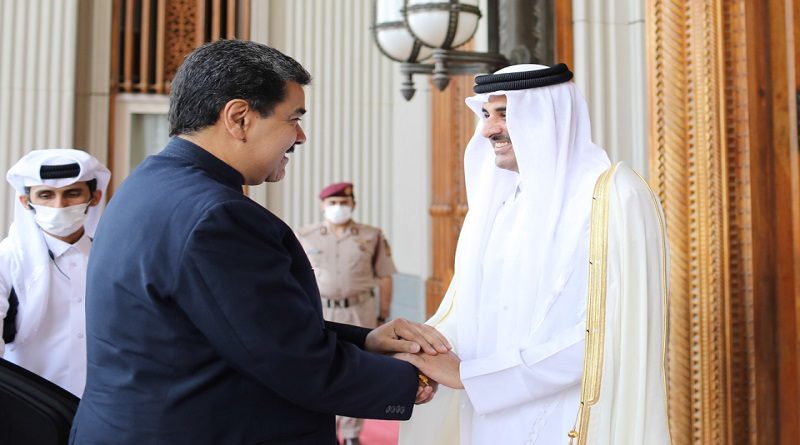 Jefe de Estado es recibido con honores en el Palacio Real de Catar