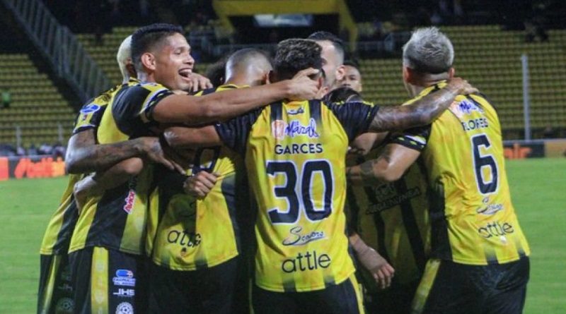Deportivo Táchira y Santos empatan en partido de ida de Copa Suramericana