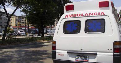 Dotaran de 12 ambulancias nuevas a centros de salud de Portuguesa