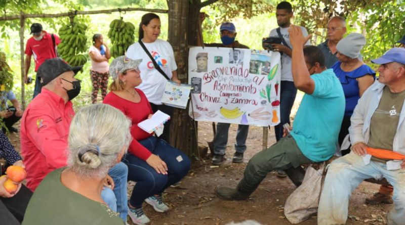 CLAP promueve producción autosustentable en el país