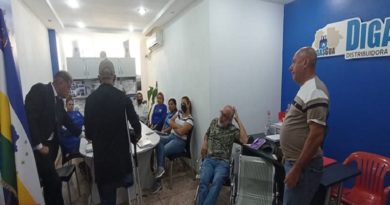 Dictan conferencia Ruta del Conocimiento Sociopolítico a trabajadores de DigasGua