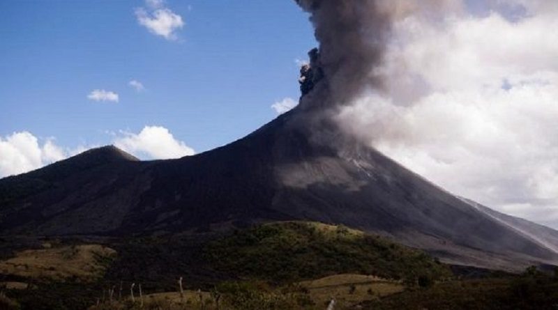 Reportan explosiones en el volcán más alto de Nicaragua
