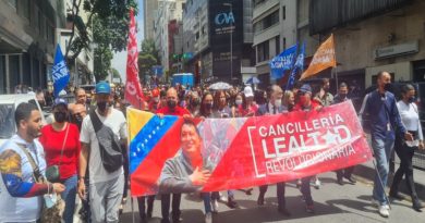 Clase trabajadora se movilizan en rechazo a la exclusión de Venezuela de la Cumbre de las Américas
