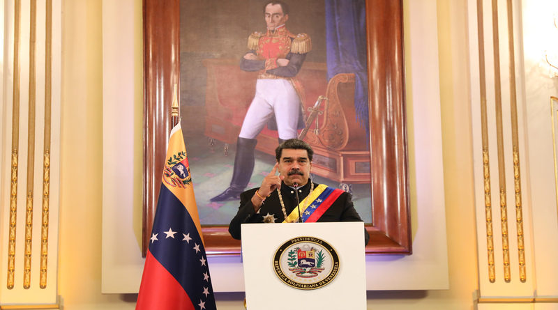 Presidente Maduro: Toda Venezuela debe mantenerse alerta contra la maldición santanderista rencorosa del legado de Bolívar