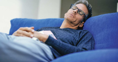 Dormir mucho podría causar estos problemas de salud