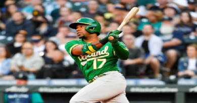 Elvis Andrus descargó su cuarto vuelacercas del año