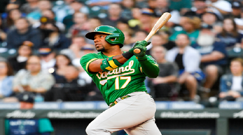 Elvis Andrus descargó su cuarto vuelacercas del año