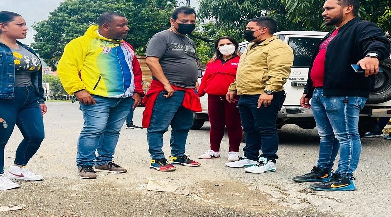 Realizan inspección de vía en la Avenida Intercomunal El Valle