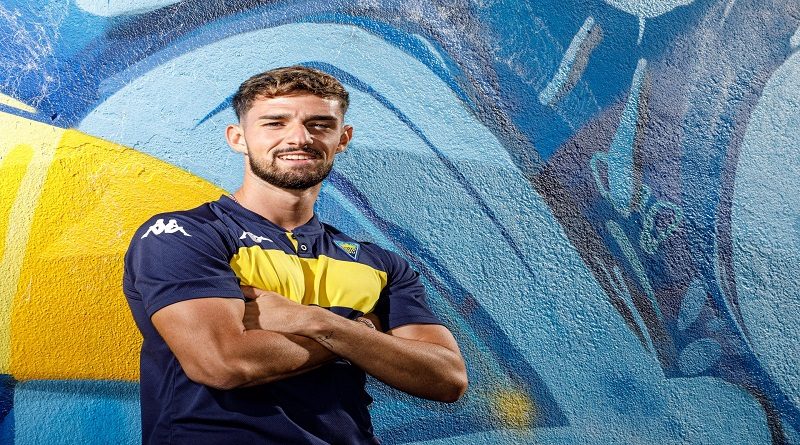 Alejandro Marqués jugará con el Estoril de Portugal