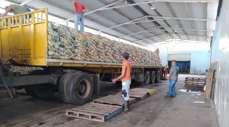 Alimentos del Mercal llegan al Centro de Acopio Nutrición de Amazonas