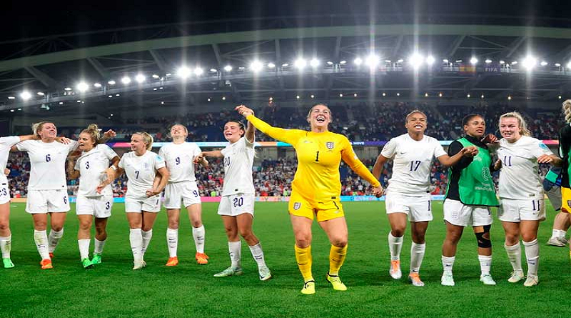 Inglaterra espera rival en final de Eurocopa femenina de fútbol
