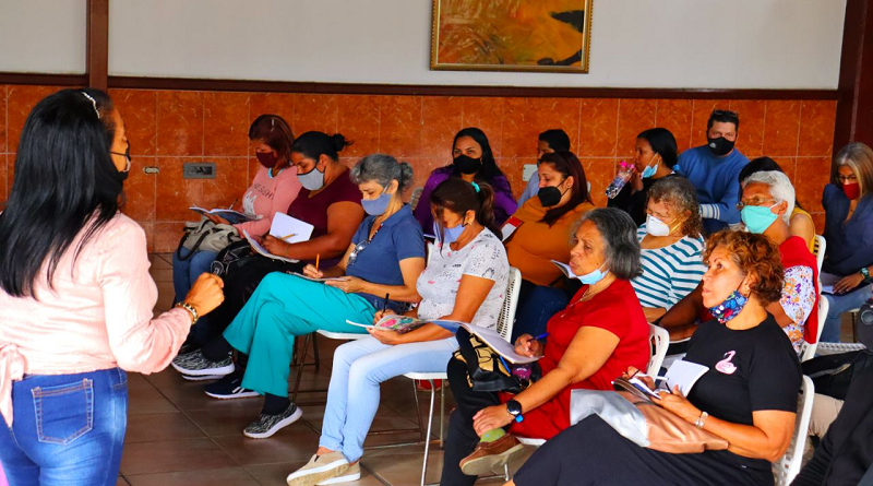 Forman a 27 futuras promotoras del Plan Parto Humanizado en Los Teques
