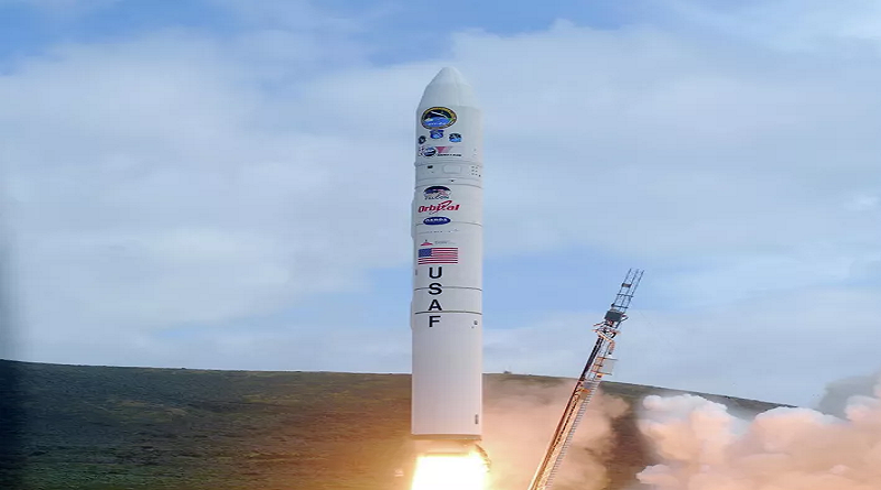 Test del cohete portador de EE.UU. Minotaur termina con explosión