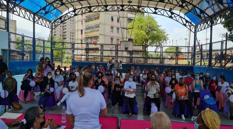 Inicia diplomado sobre parto humanizado en Guarenas