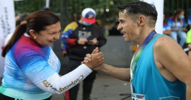EN FOTOS | Así se desarrolló la XIX Media Maratón Simón Bolívar 21K