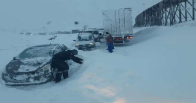 Fuerte nevada deja a cientos de varados entre Argentina y Chile