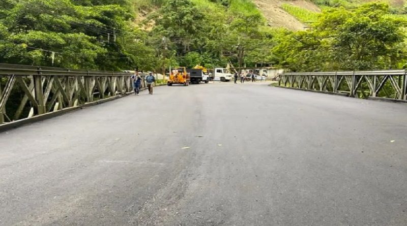 Reparan puente de acceso al sector Chama en Mérida