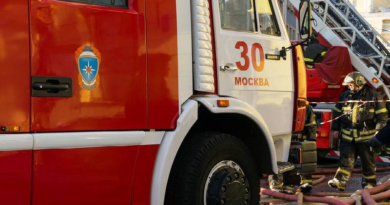 Reportan al menos ocho fallecidos por incendio en un albergue de Rusia