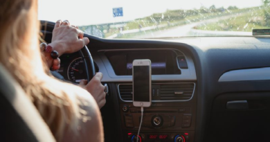 Cómo mantener la calma al volante en momentos de estrés
