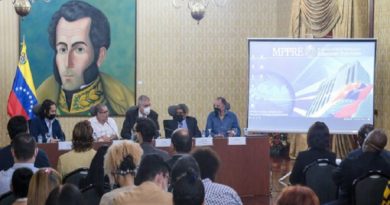 Cine-Foro en honor a la mujer afrodescendiente realiza Cancillería venezolana