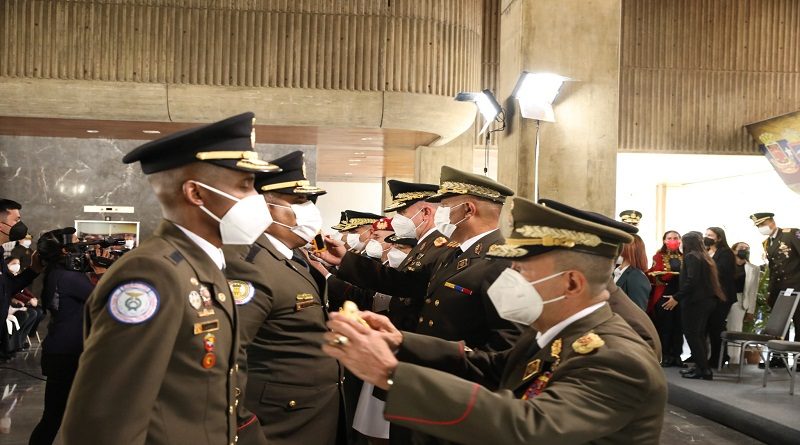 Ministro Padrino López: La FANB es la mejor muestra de lealtad de la Patria