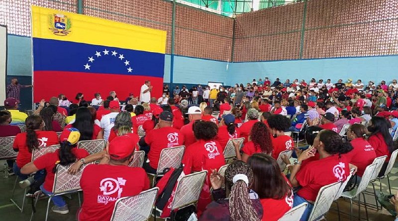 Estructuras políticas y militantes de Los Valles del Tuy profundizan líneas políticas con el PSUV