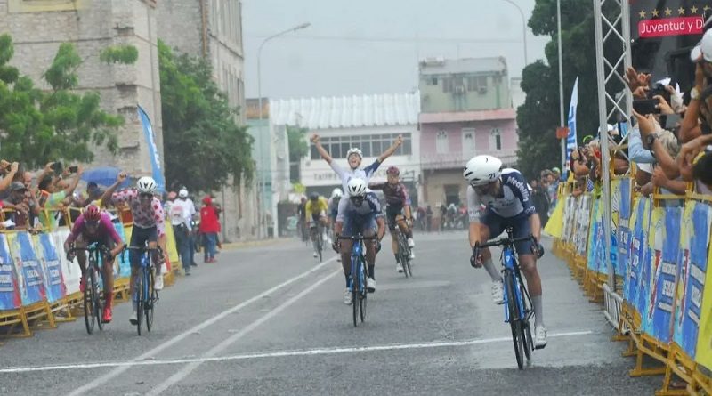 Víctor Ocampo gana la quinta etapa de la Vuelta a Venezuela